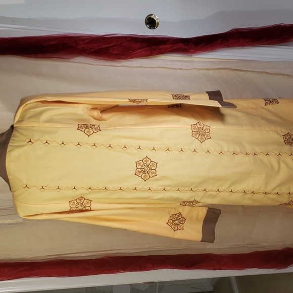 Caftan Embroidered Dress Size Medium - Picture 8 of 9